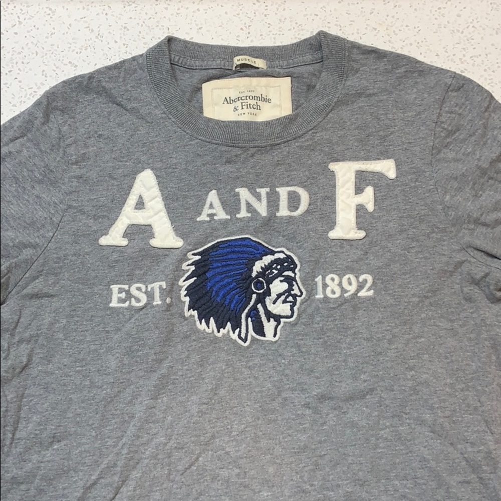Abercrombie & fitch lightly worn muscle t-shirt